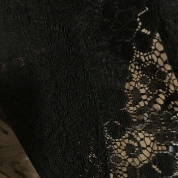 Vintage Black Lace Womans Blouse size med/lg - Picture 7 of 8